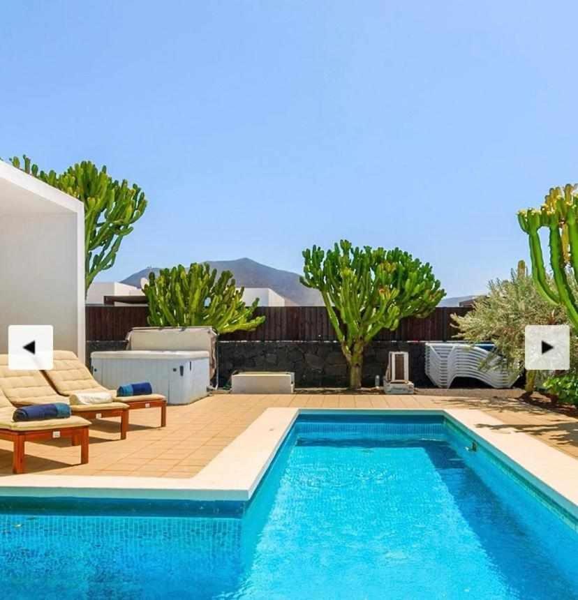 Jacks Place Villa Playablanca Pool Spa Playa Blanca  Exterior photo