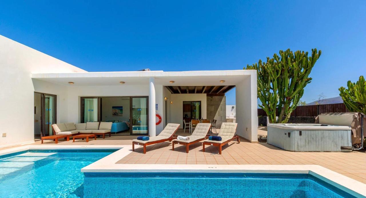 Jacks Place Villa Playablanca Pool Spa Playa Blanca  Exterior photo