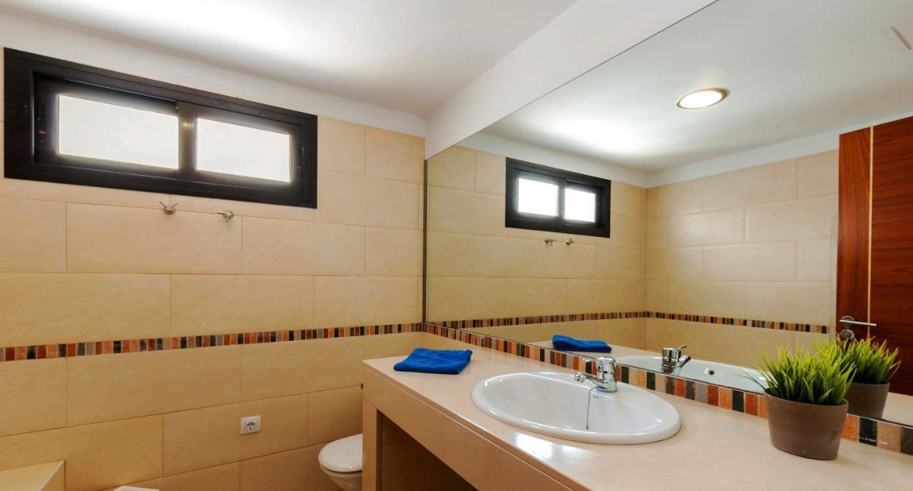 Jacks Place Villa Playablanca Pool Spa Playa Blanca  Exterior photo